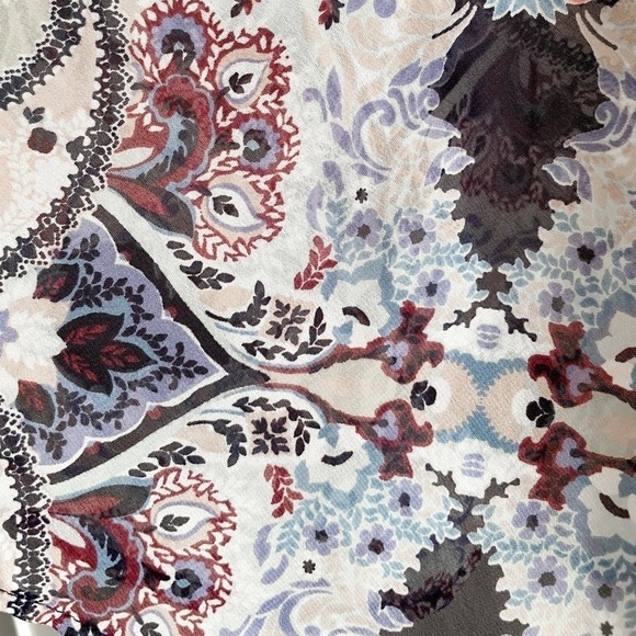 VINCE Camuto Paisley Dress - Picture 9 of 12